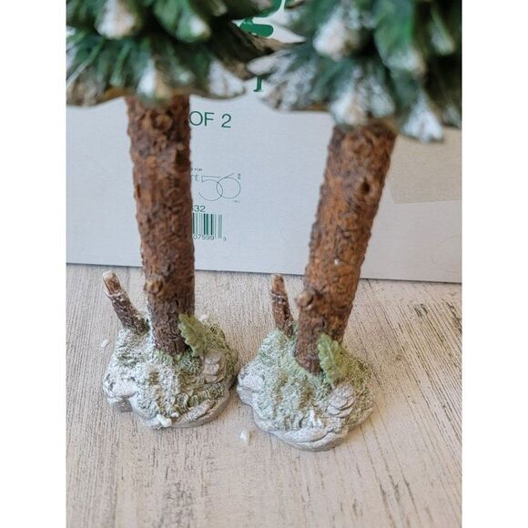 Dept 56 52632 Towering Pines snow village accessory Xmas set - Picture 6 of 7